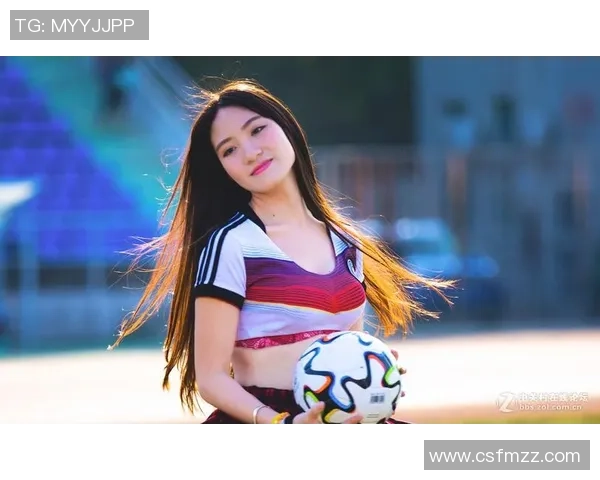 足球宝贝的魅力与激情探索足球文化中的青春风采与运动精神